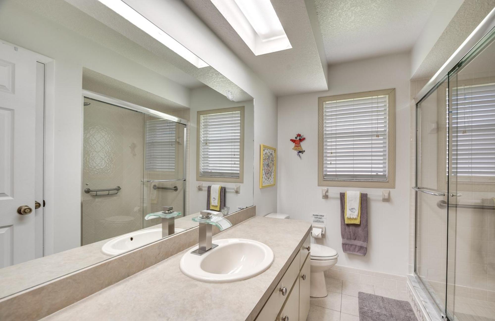 Villa Spring Hill Retreat With Heated Pool And 4-In-1 Grill Extérieur photo